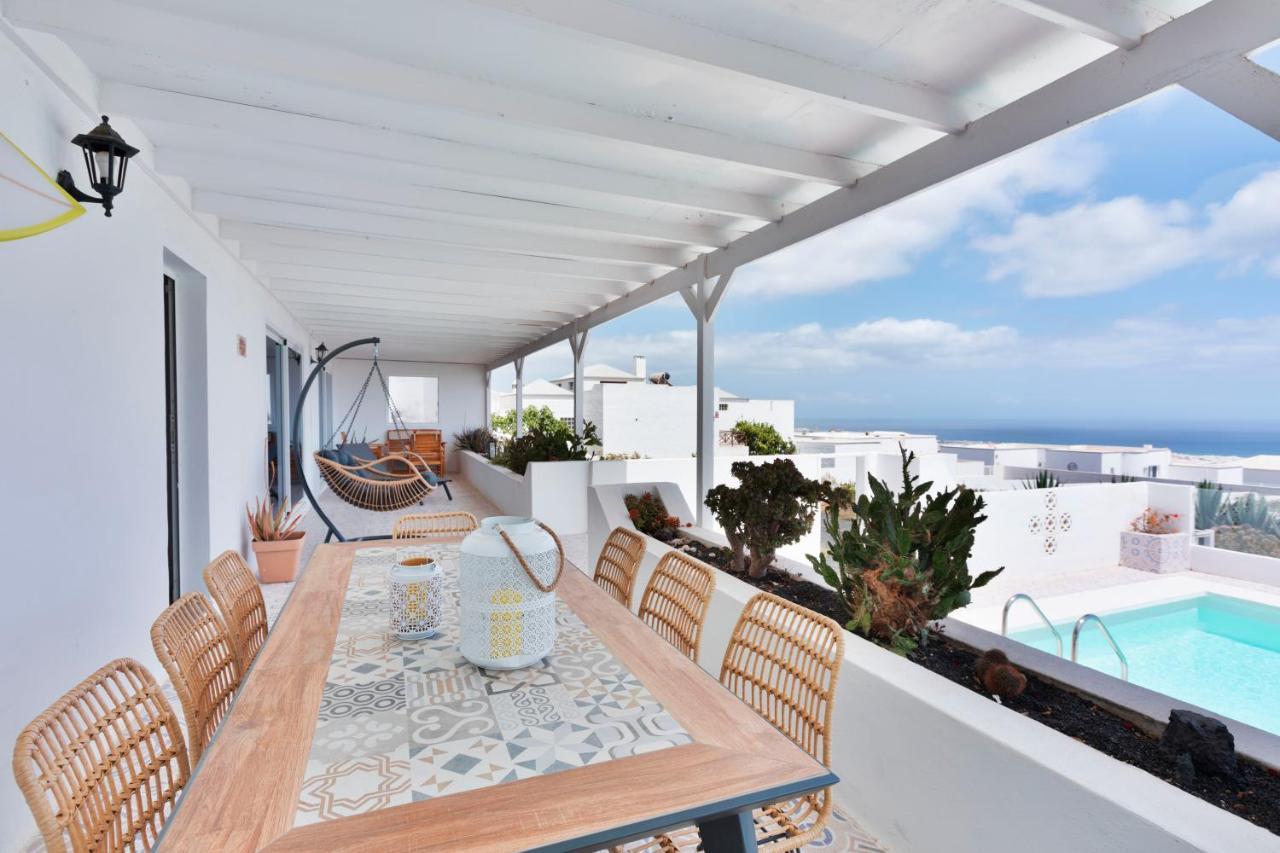 Villa Nirvana - Casa Marosenia Güime Exteriör bild