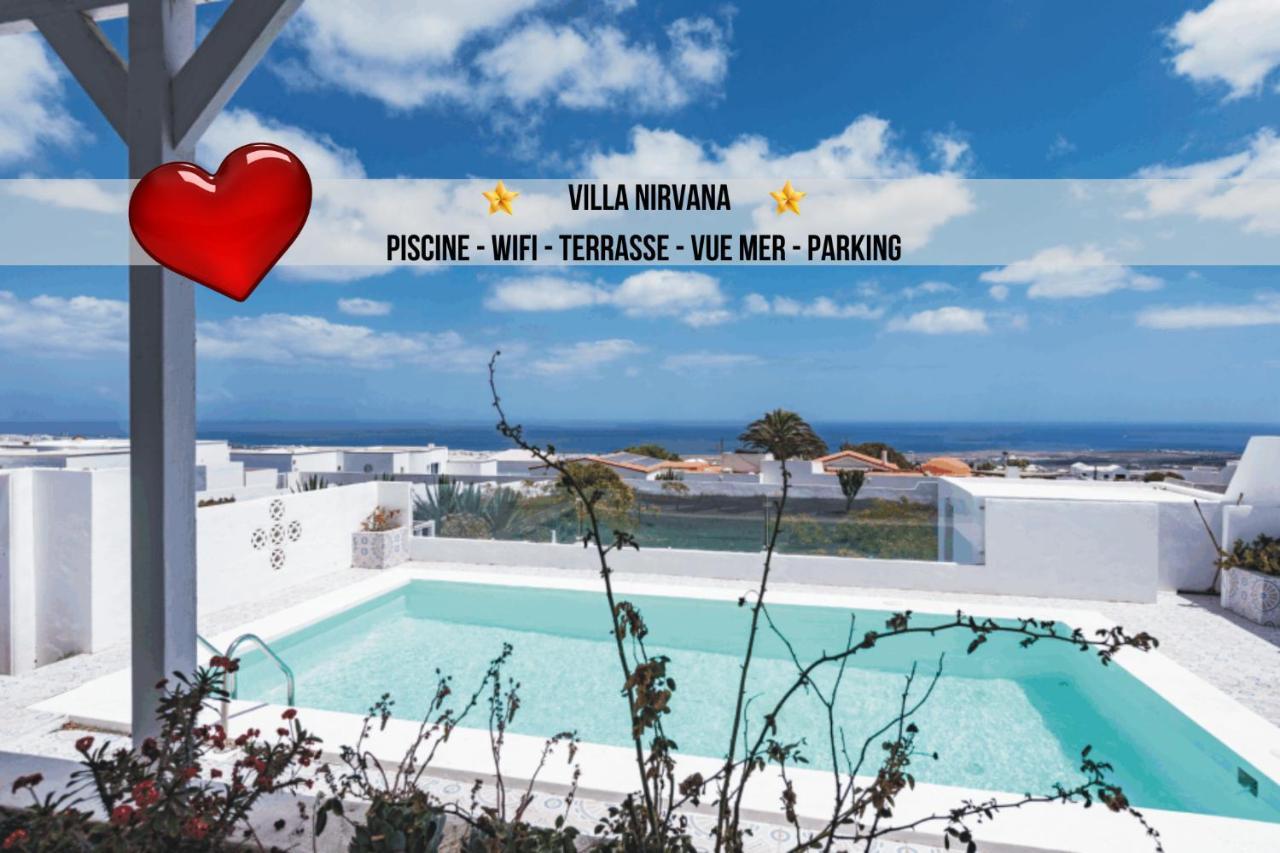 Villa Nirvana - Casa Marosenia Güime Exteriör bild